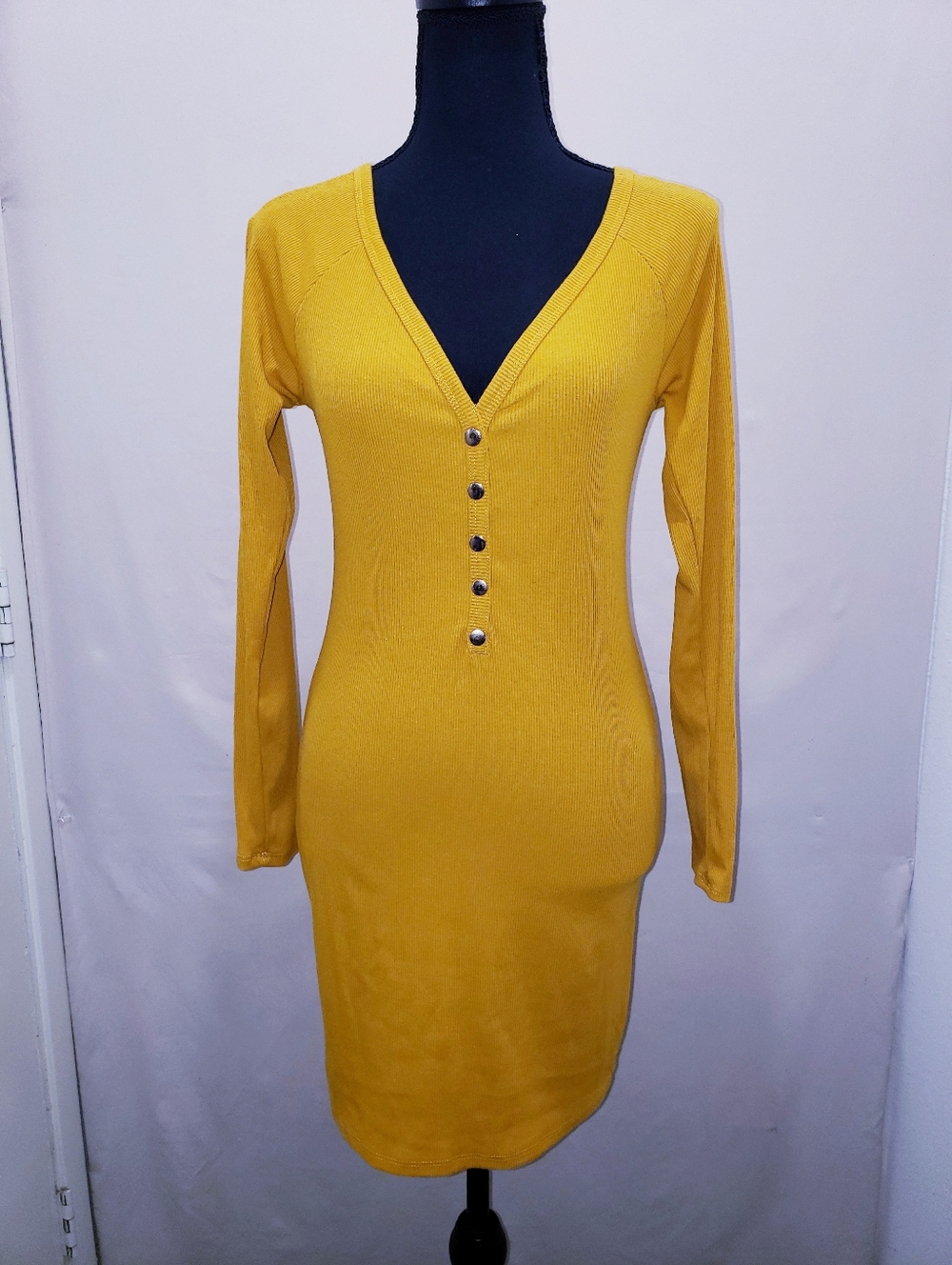 Heart Hips Midi Dress